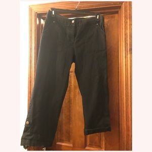 Ruby Rd. Black Capris Pants